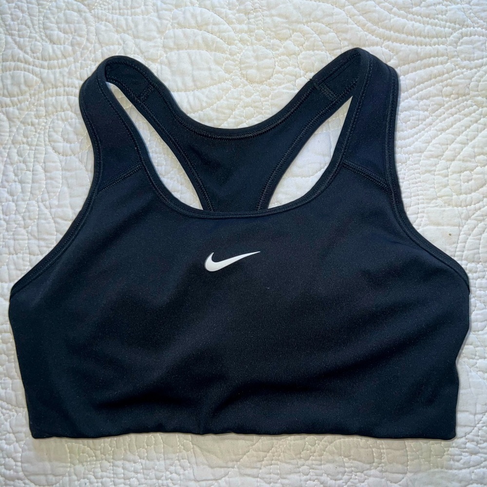 NIKE SPORT BRA BLACK COLOR SIZE SMALL EUC